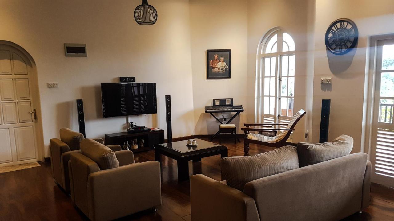 Samindra Villa Kandy Eksteriør bilde